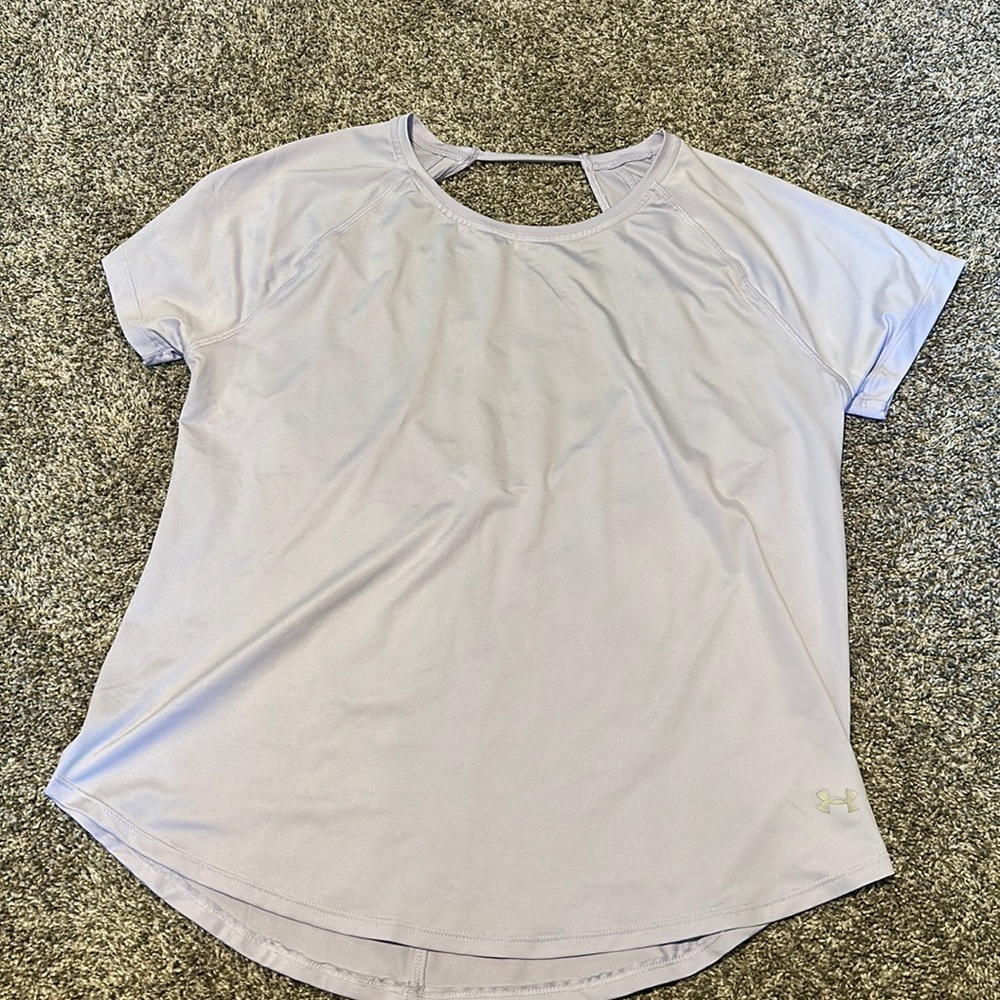 Women’s under armour heat gear shirt